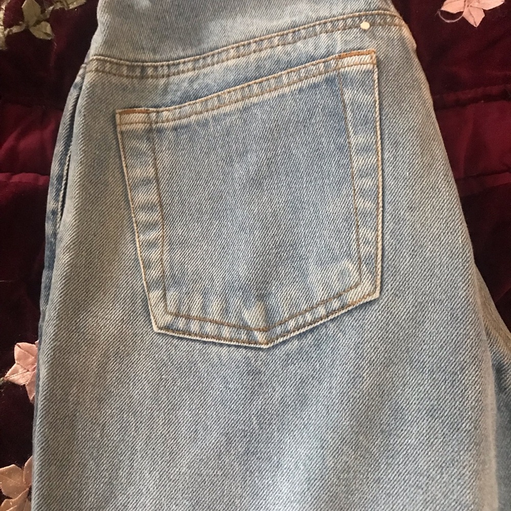 Embroidered Jeans with Floral Accents - Picture 4 of 6